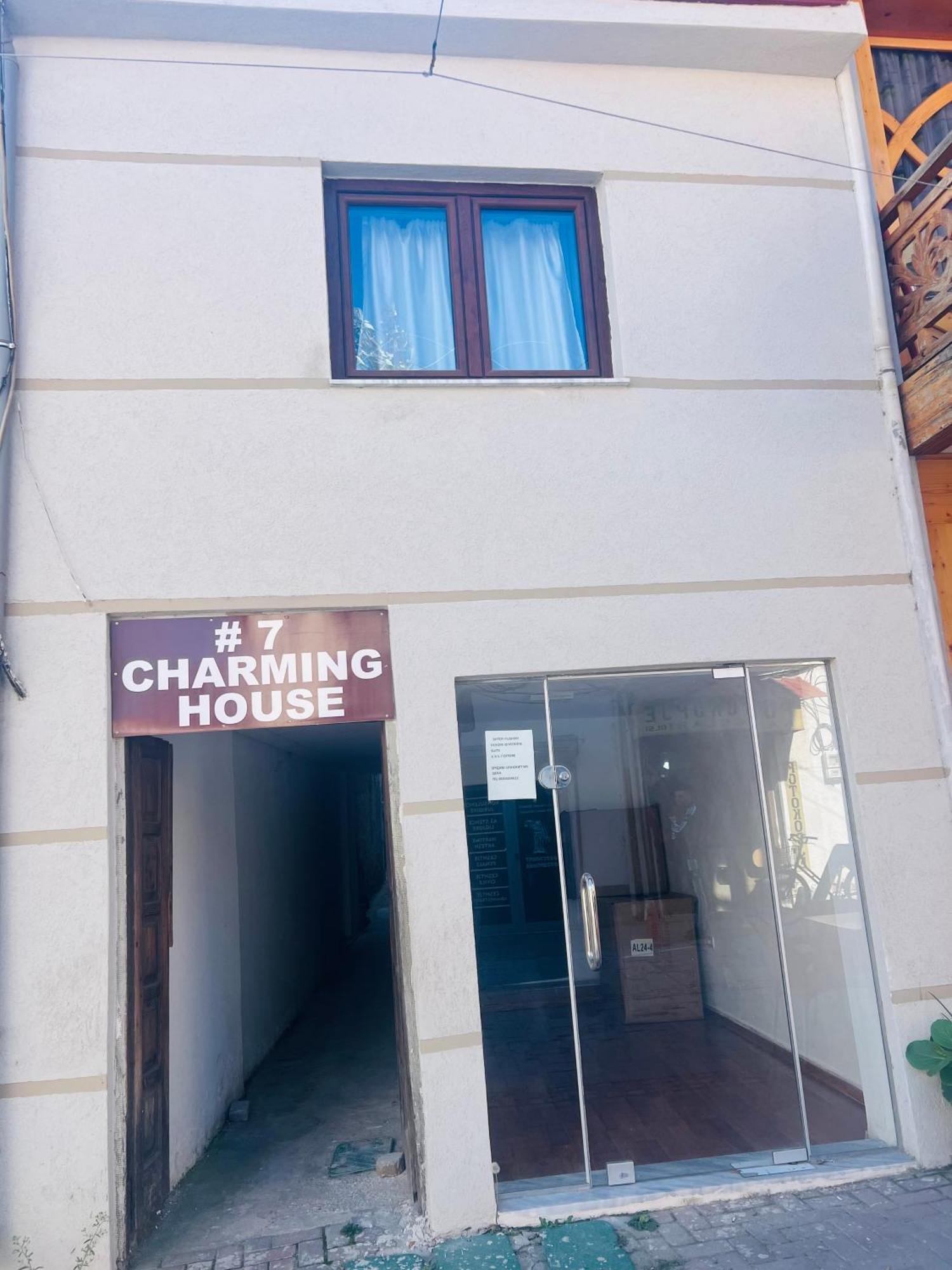 Charming House Apartment Pogradec Exterior photo
